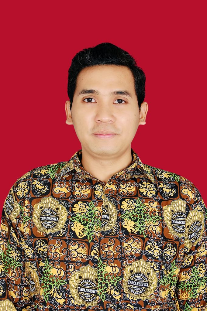 Gambar ini memiliki atribut alt yang kosong; nama berkasnya adalah Ki-Agung-Yudistira-S.Sos_-1-681x1024.jpeg
